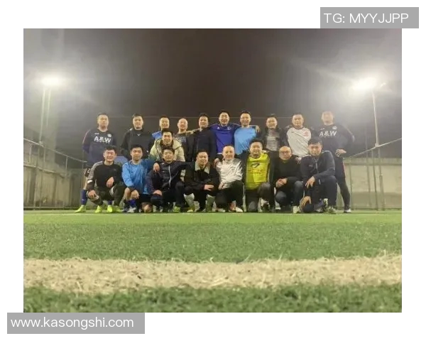 外国足球明星齐聚长城共庆文化交流与友谊盛典 外国足球明星齐聚长城共庆文化交流与友谊盛典